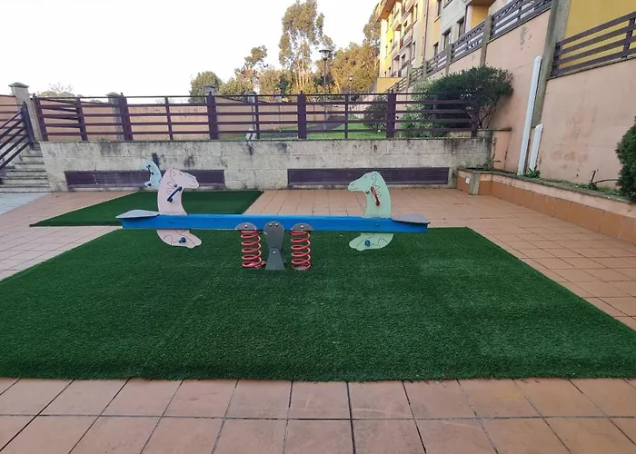 4 Con Patio Privado * O Grove